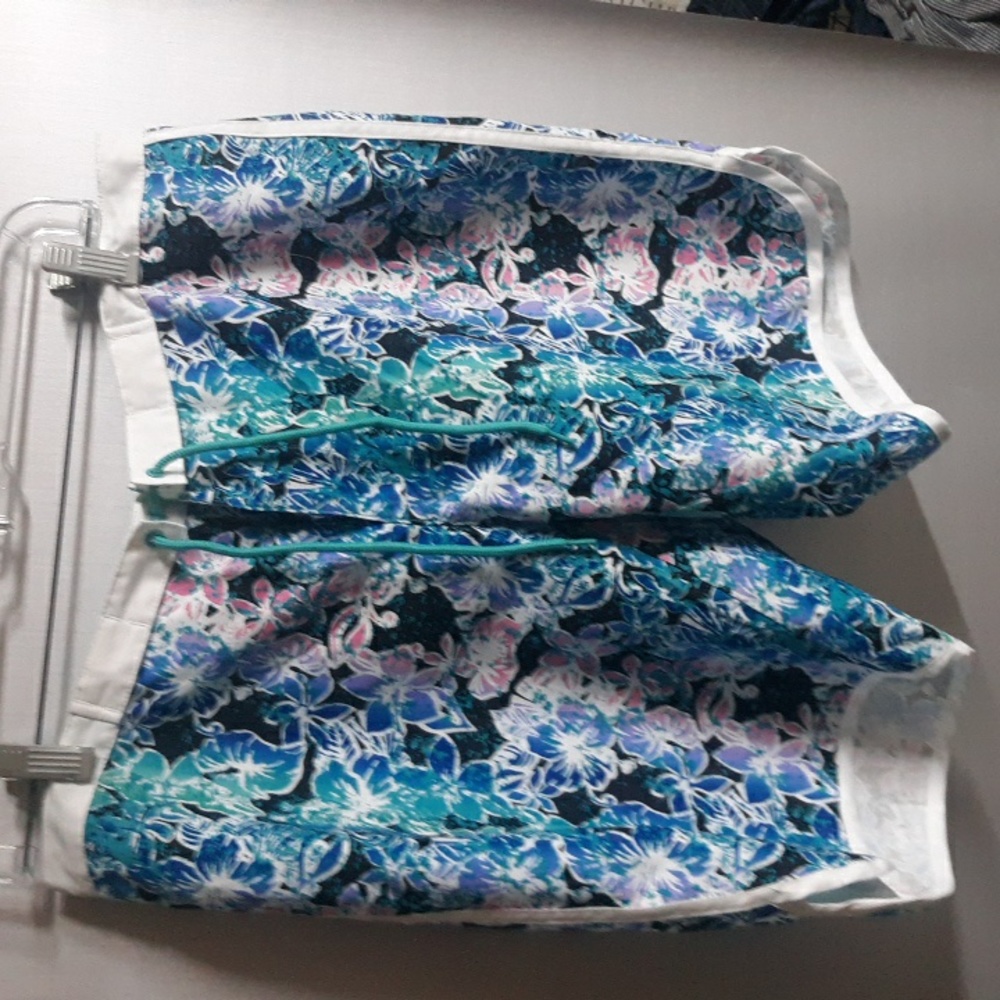 Joe Boxer Size L Shorts (SKU N26)